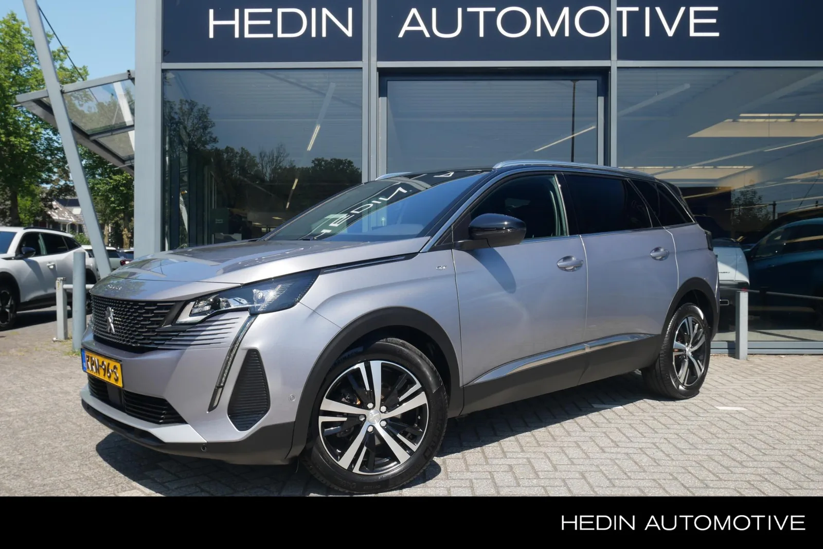 Peugeot 5008 (2024) — foto 1