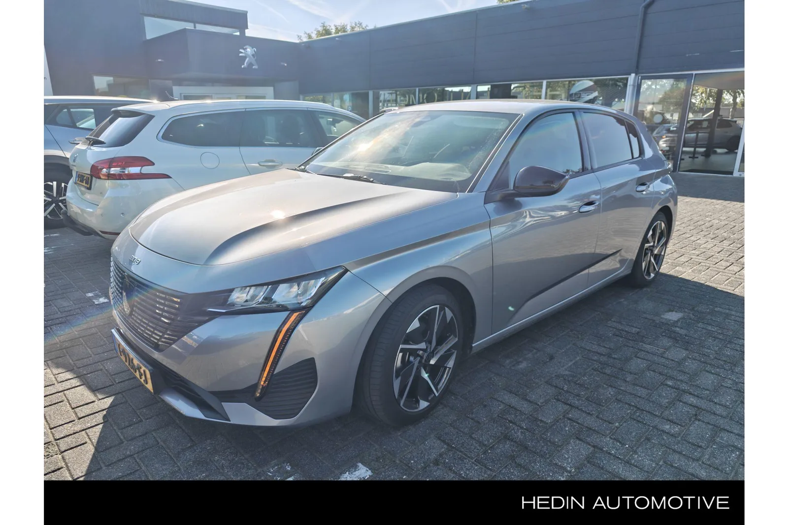 Peugeot 308 (2023) — foto 1