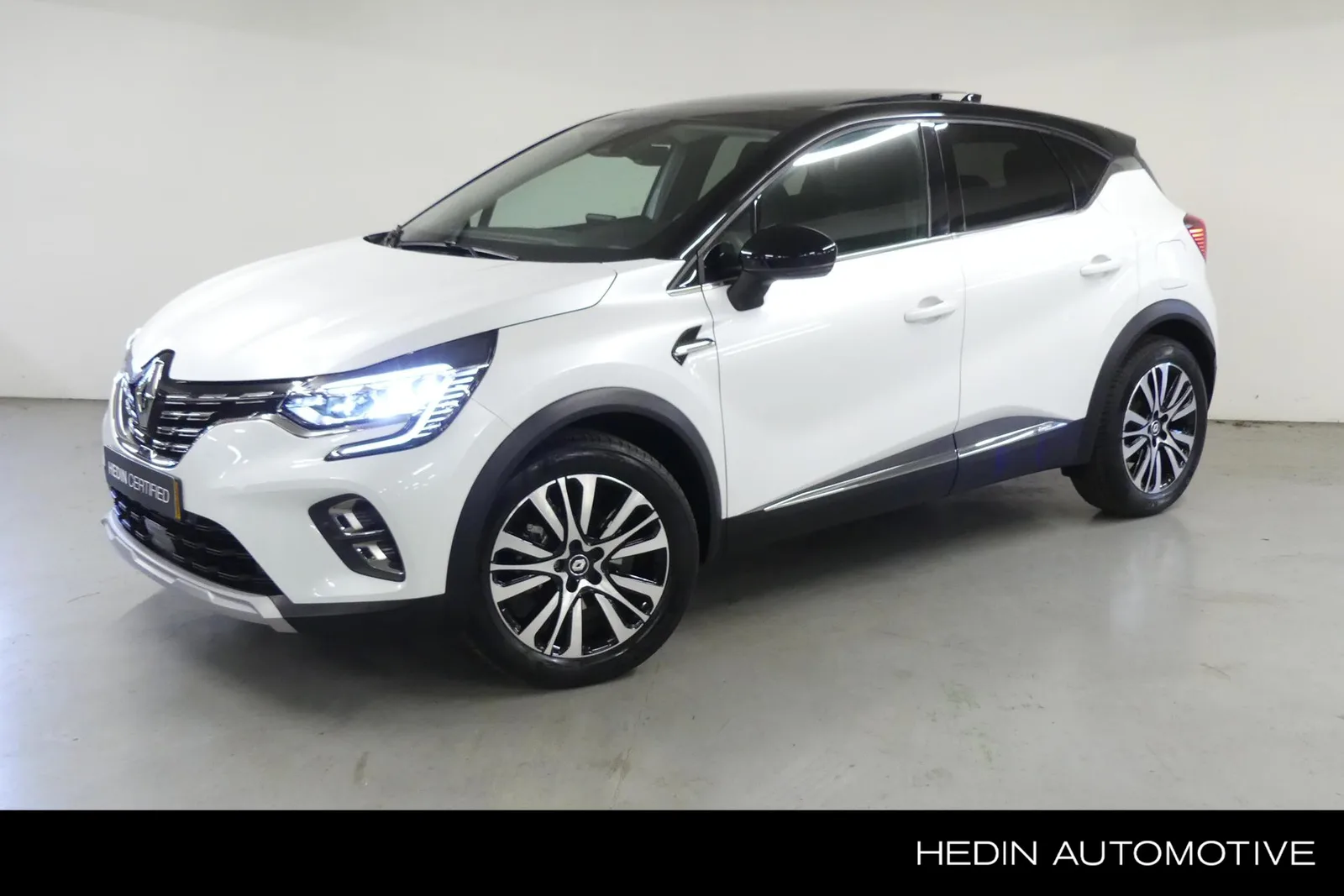 Renault Captur (2022) — foto 1