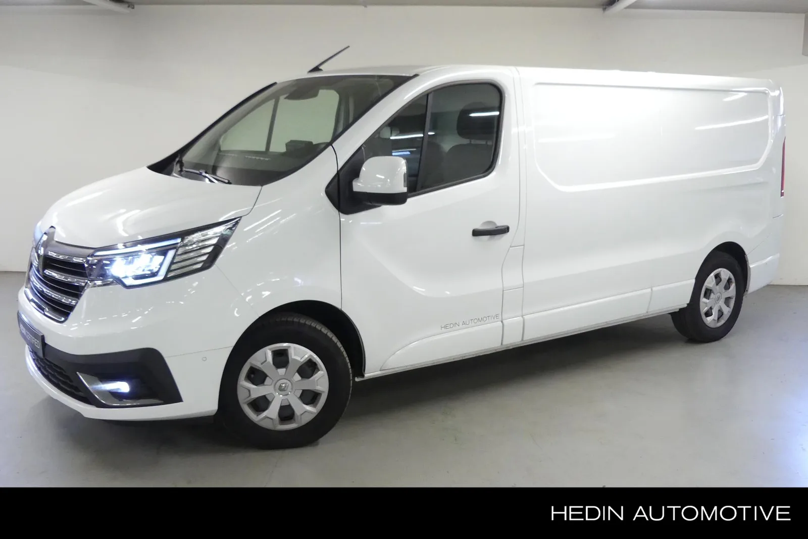 Renault Trafic (2025) — foto 1