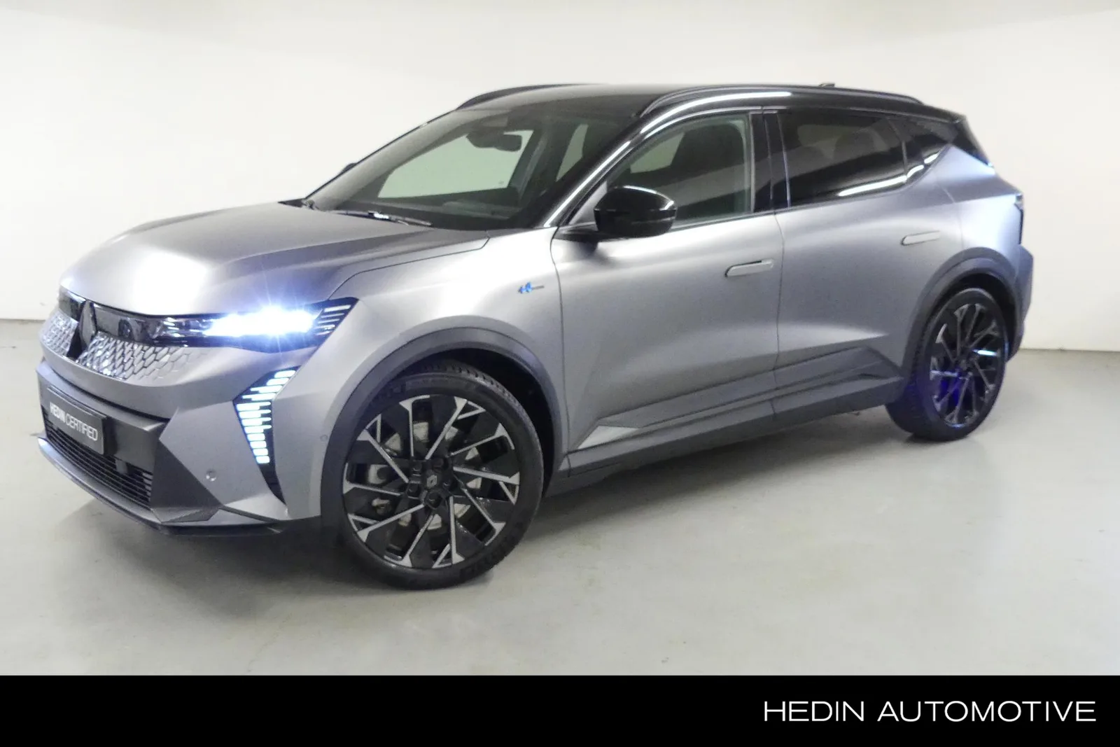 Renault Scénic (2024) — foto 1