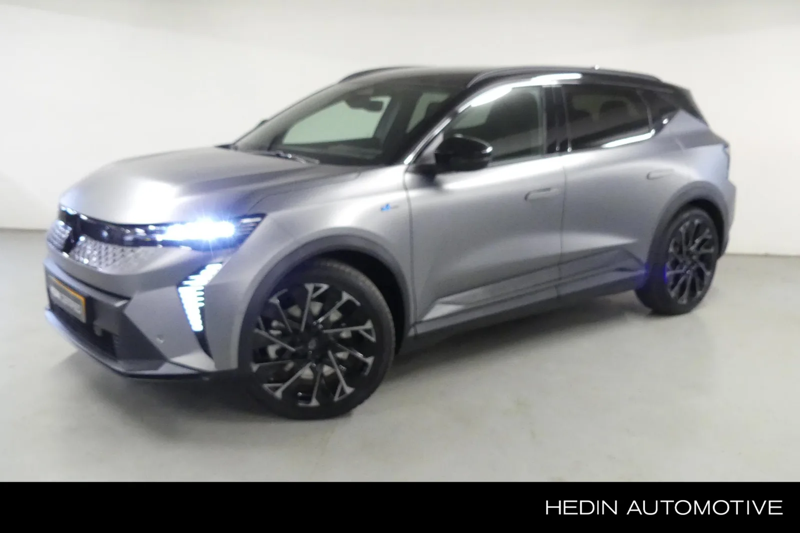 Renault Scénic (2024) — foto 1