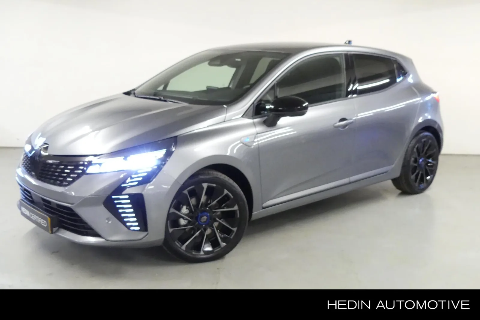 Renault Clio (2025) — foto 1