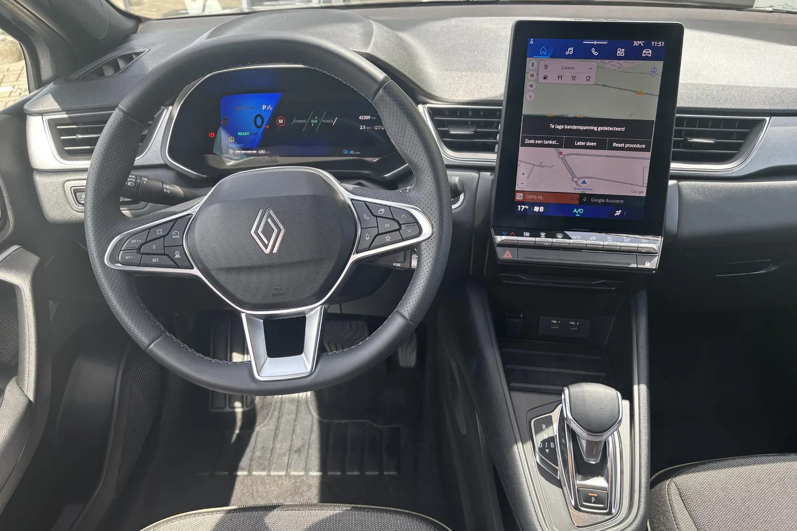 Renault Symbioz (2025) — foto 1
