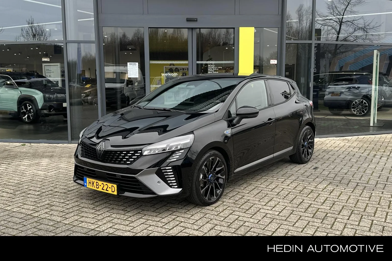 Renault Clio (2025) — foto 1
