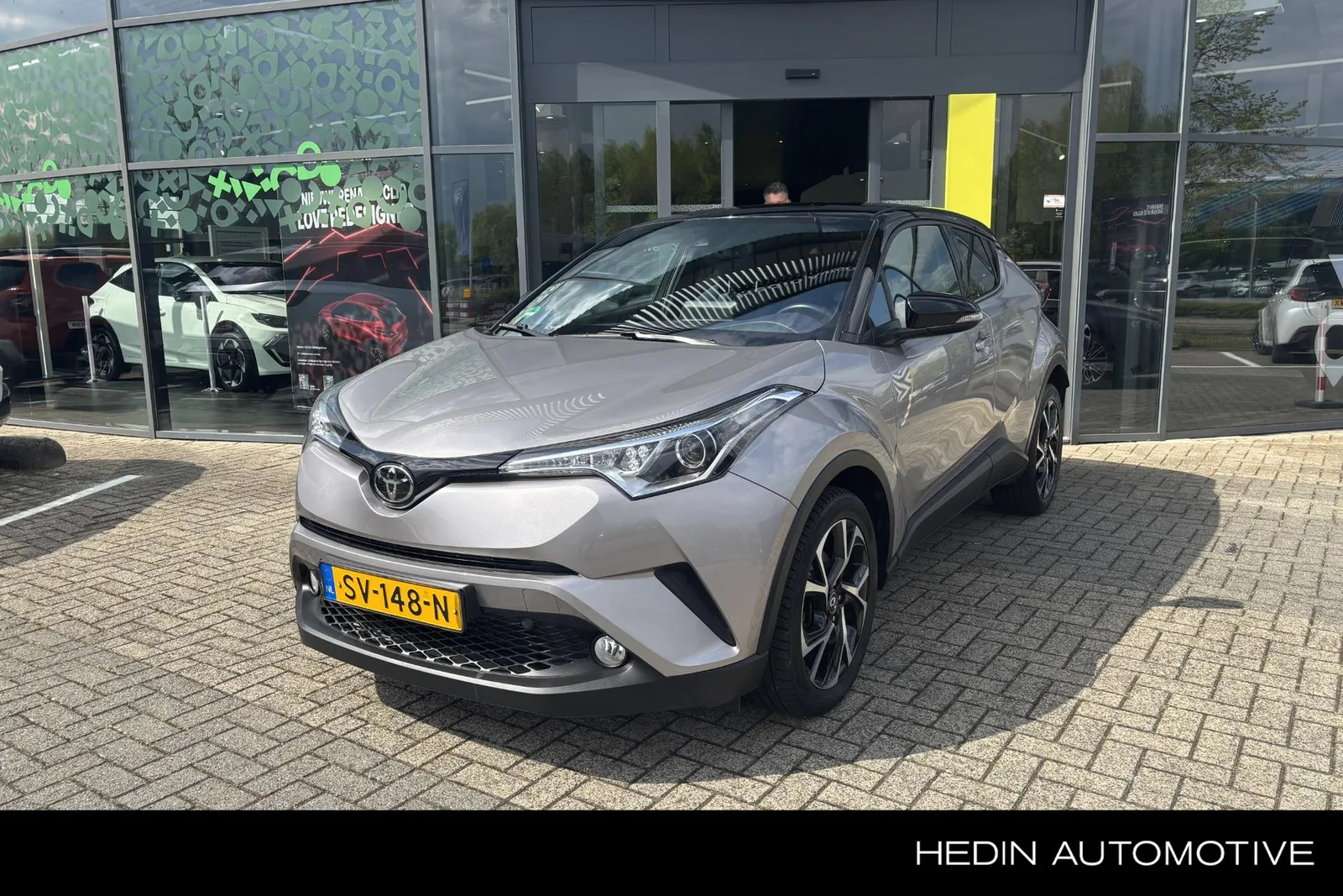 Toyota C-HR (2018) — foto 1