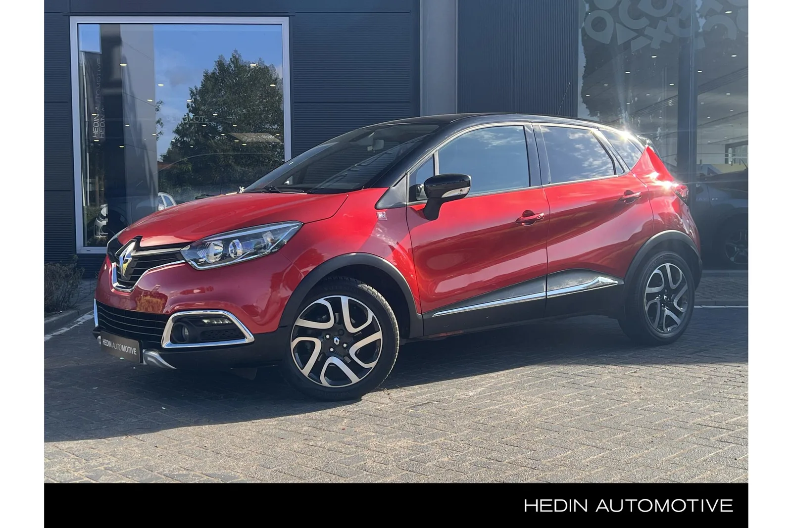 Renault Captur (2015) — foto 1
