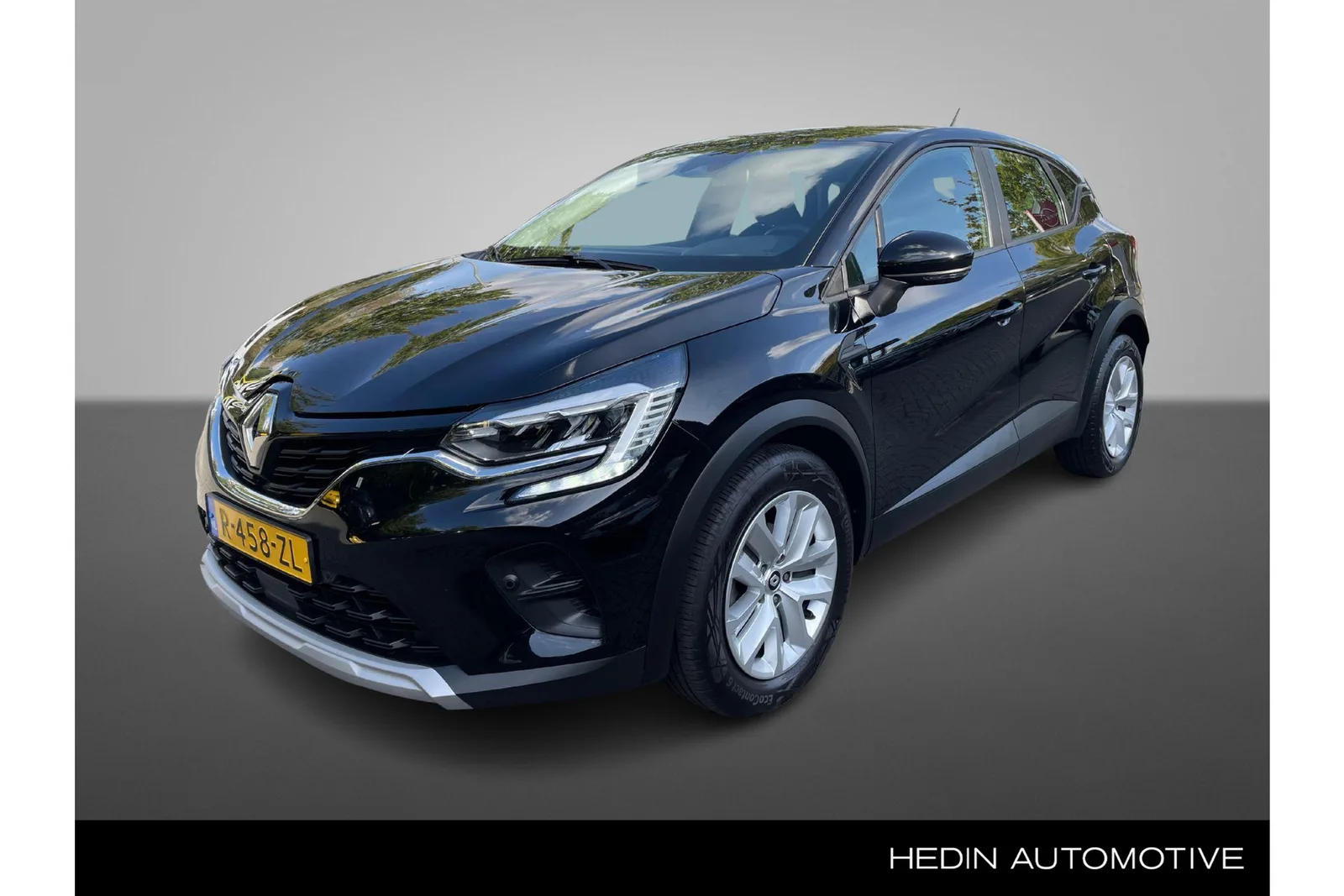 Renault Captur (2022) — foto 1