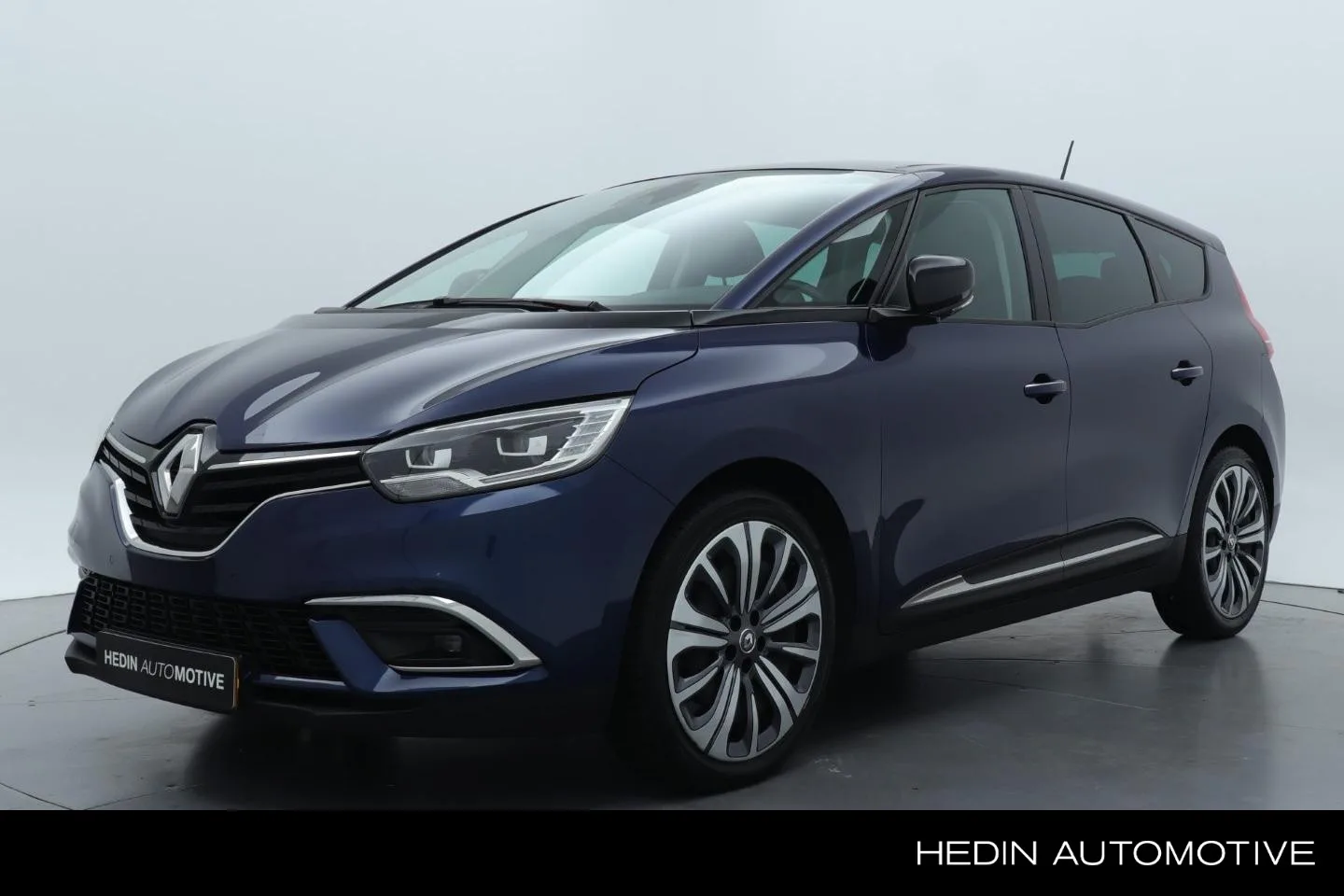 Renault Grand Scénic (2022) — foto 1