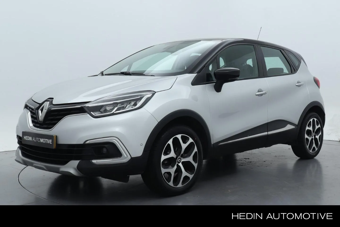 Renault Captur (2018) — foto 1