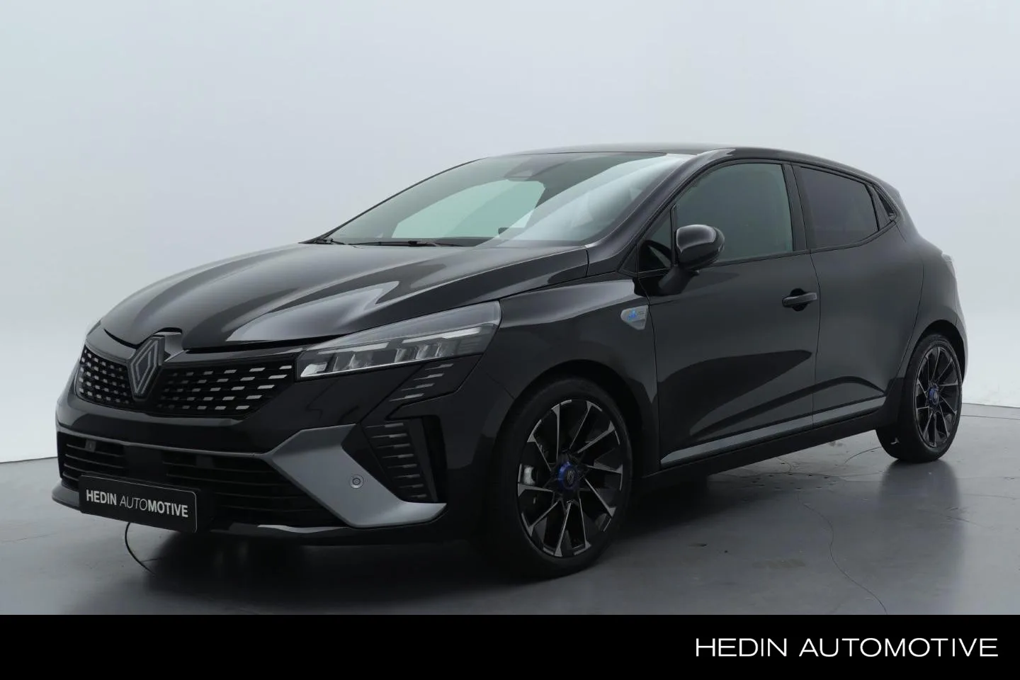 Renault Clio (2024) — foto 1