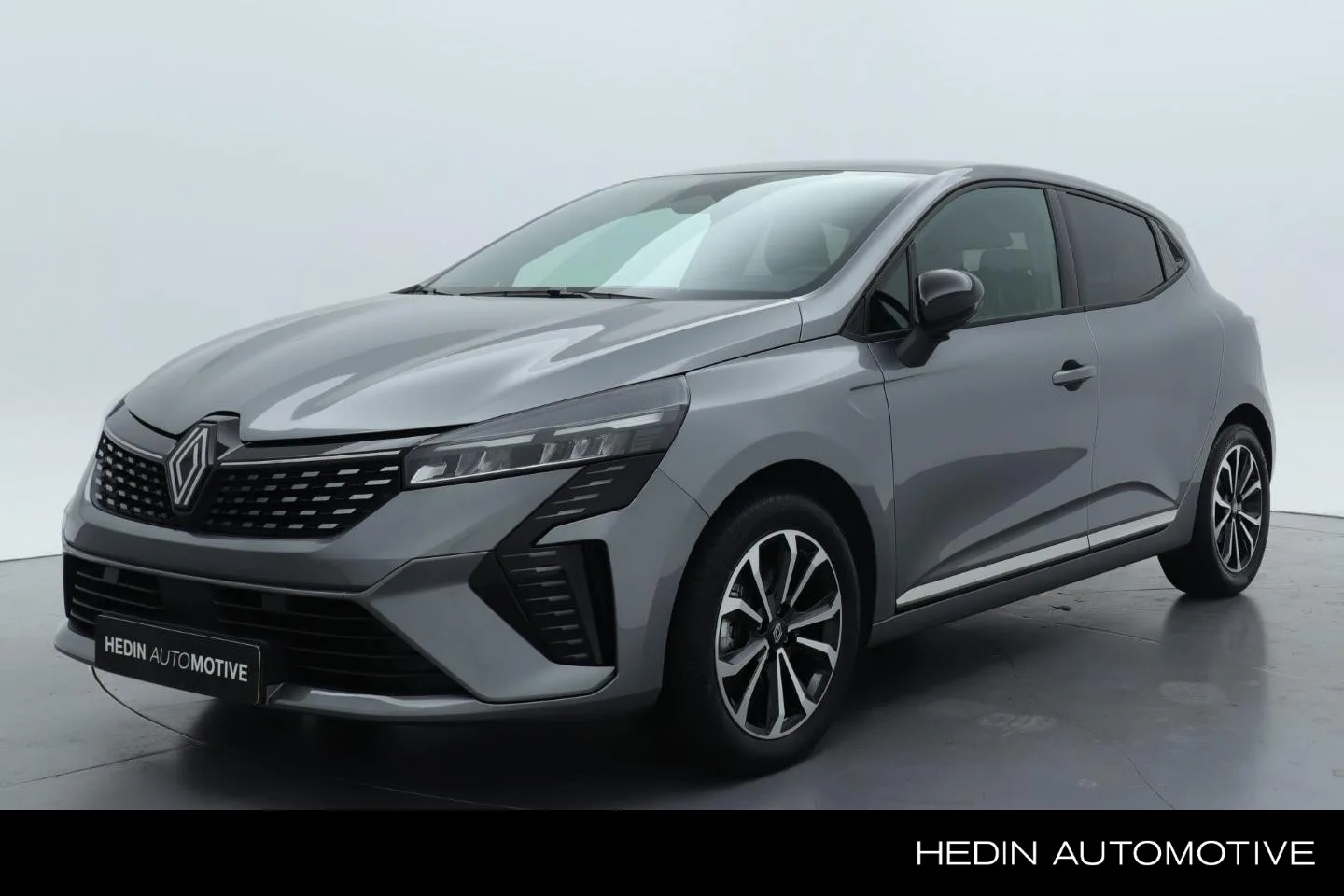 Renault Clio (2025) — foto 1