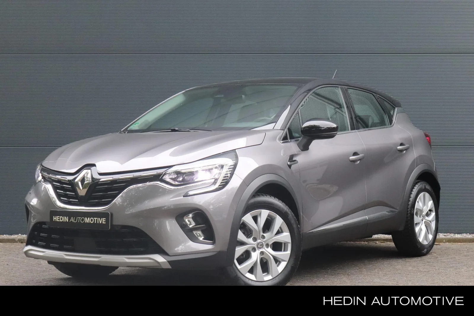 Renault Captur (2021) — foto 1