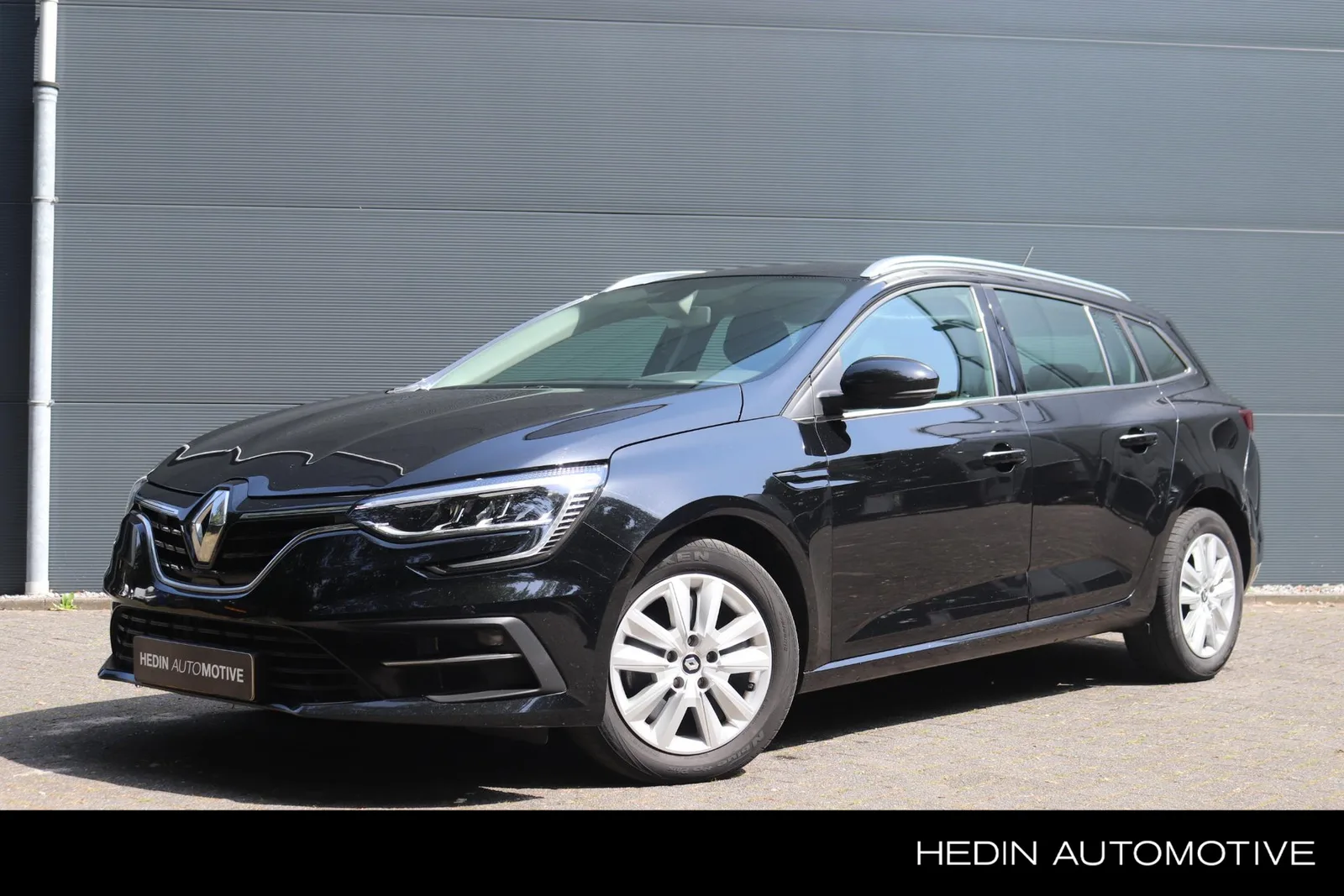 Renault Mégane (2023) — foto 1
