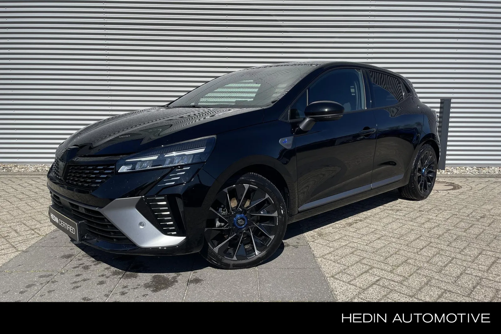 Renault Clio (2025) — foto 1