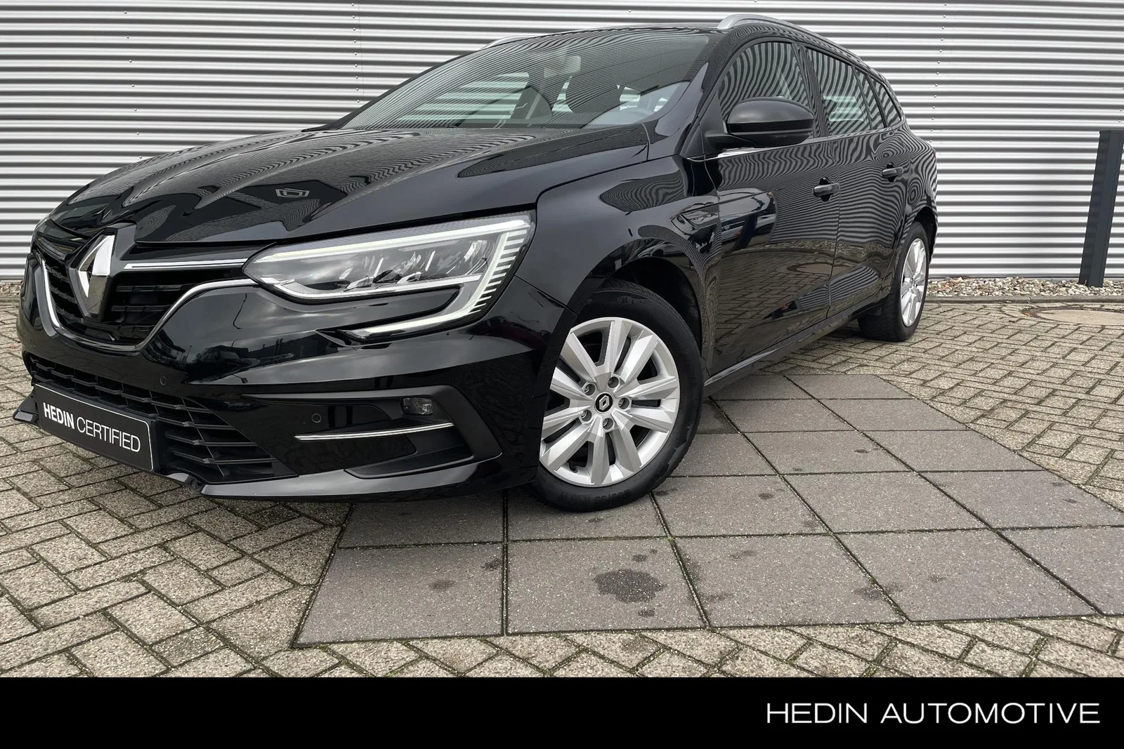 Renault Mégane (2023) — foto 1