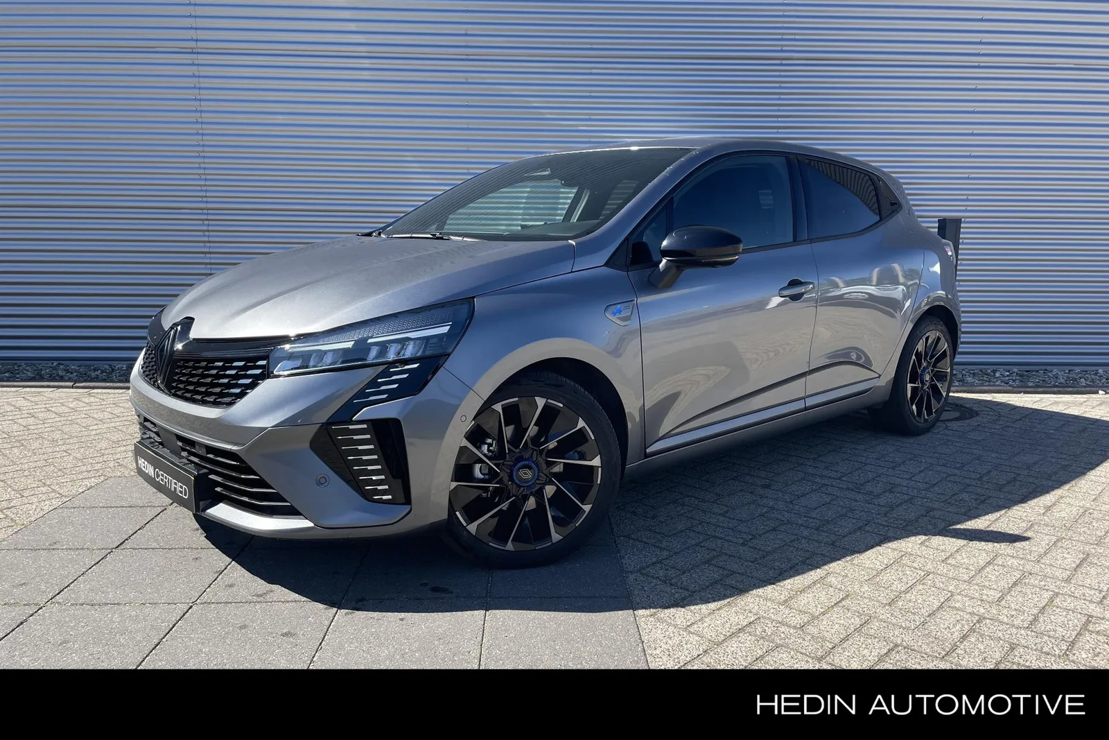 Renault Clio (2025) — foto 1
