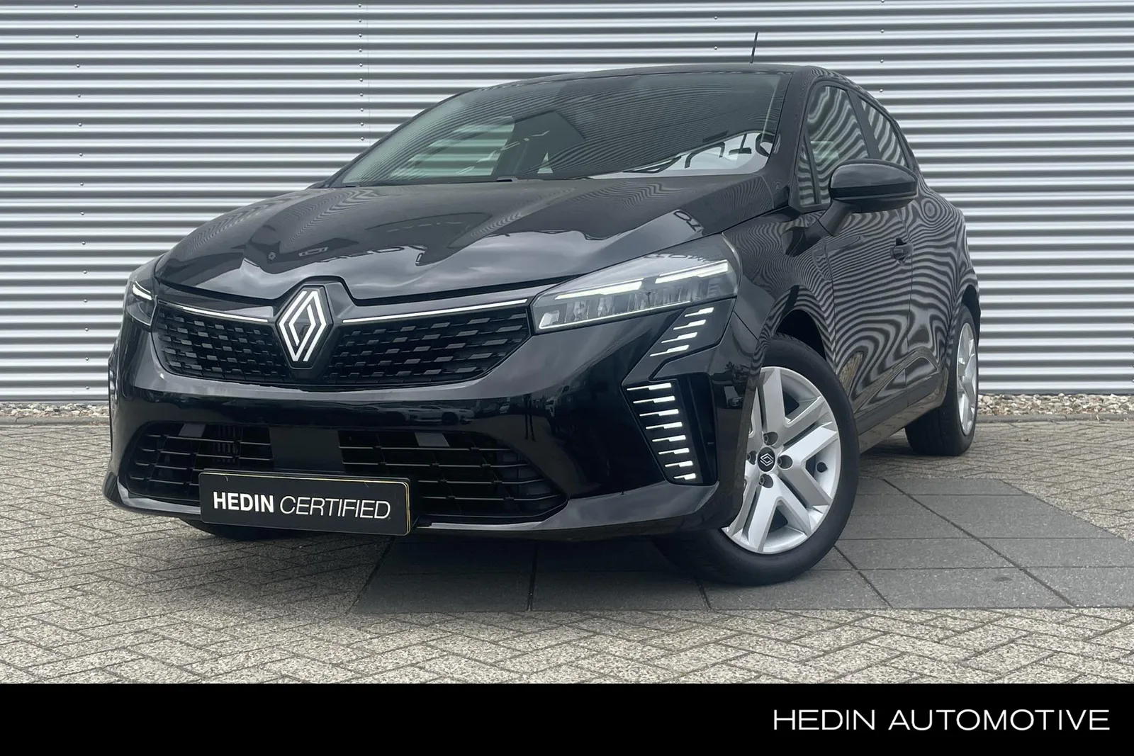 Renault Clio (2024) — foto 1