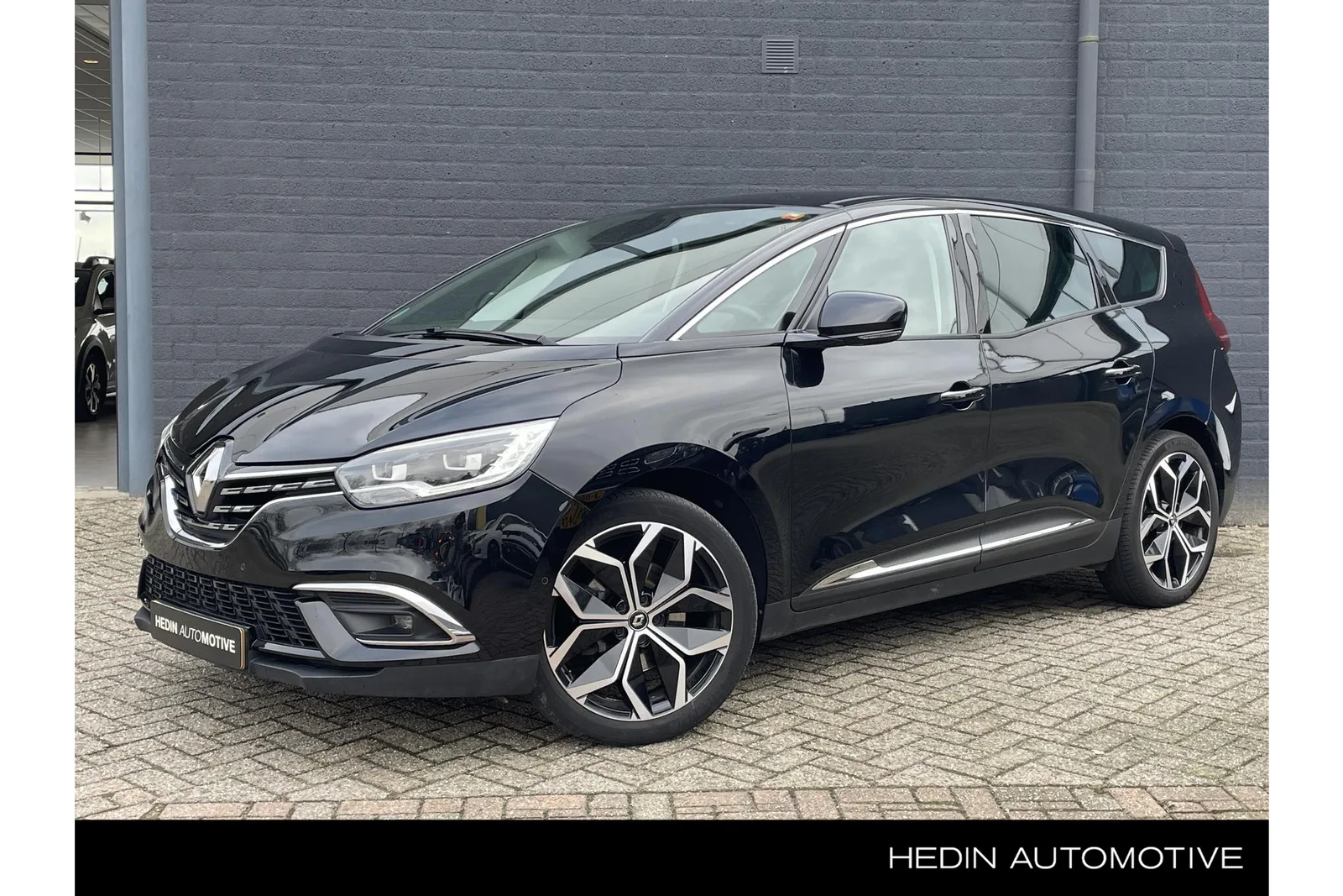 Renault Grand Scénic (2023) — foto 1