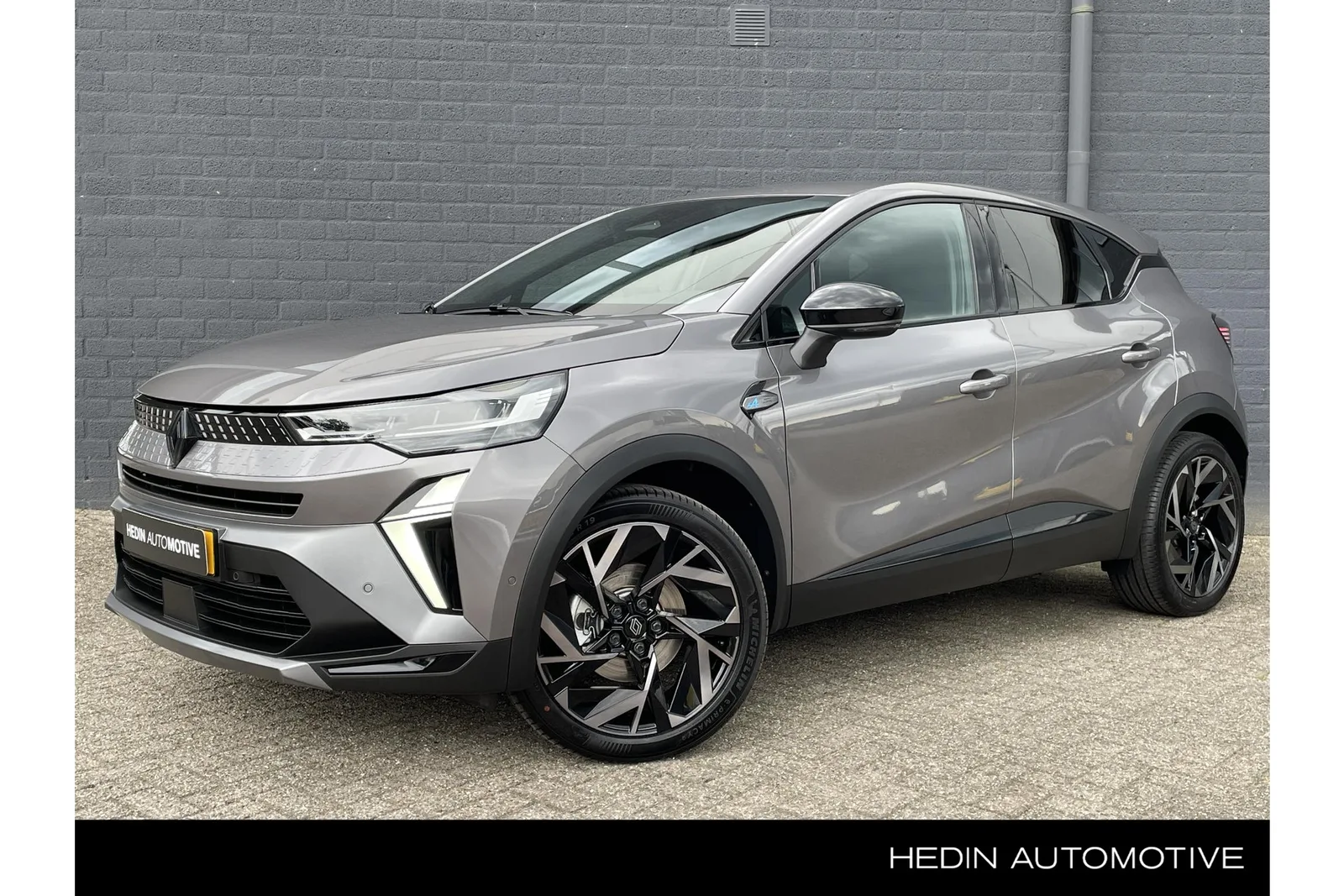 Renault Captur (2025) — foto 1