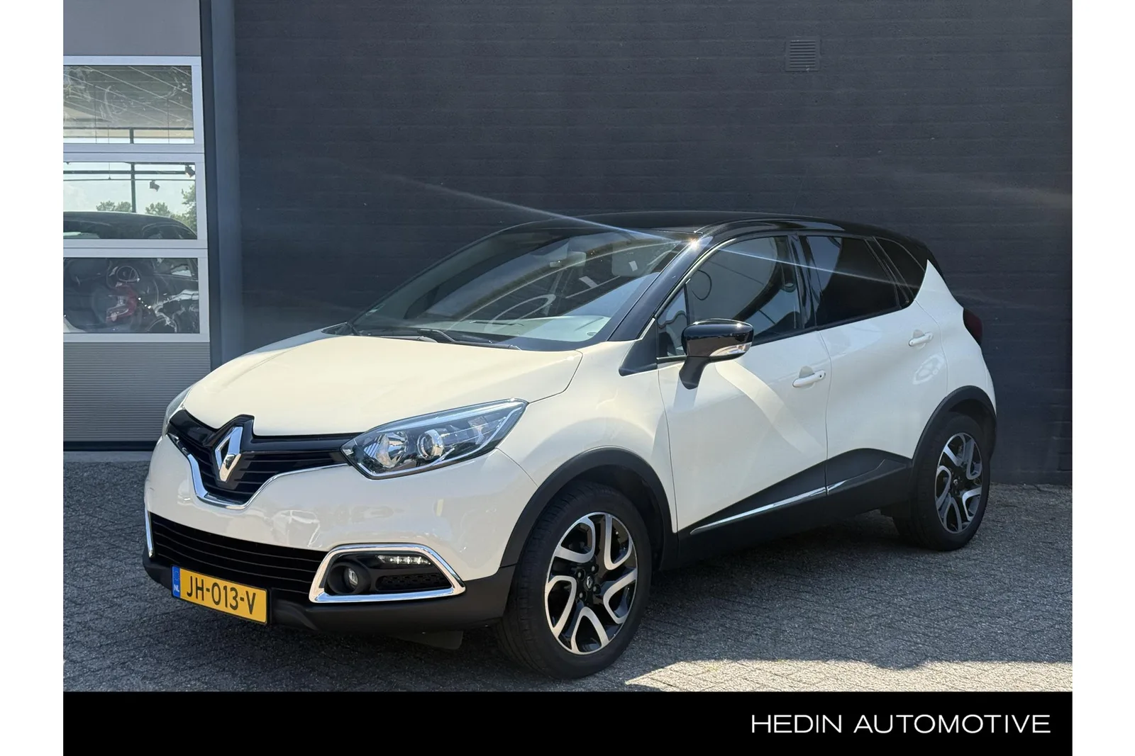 Renault Captur (2016) — foto 1
