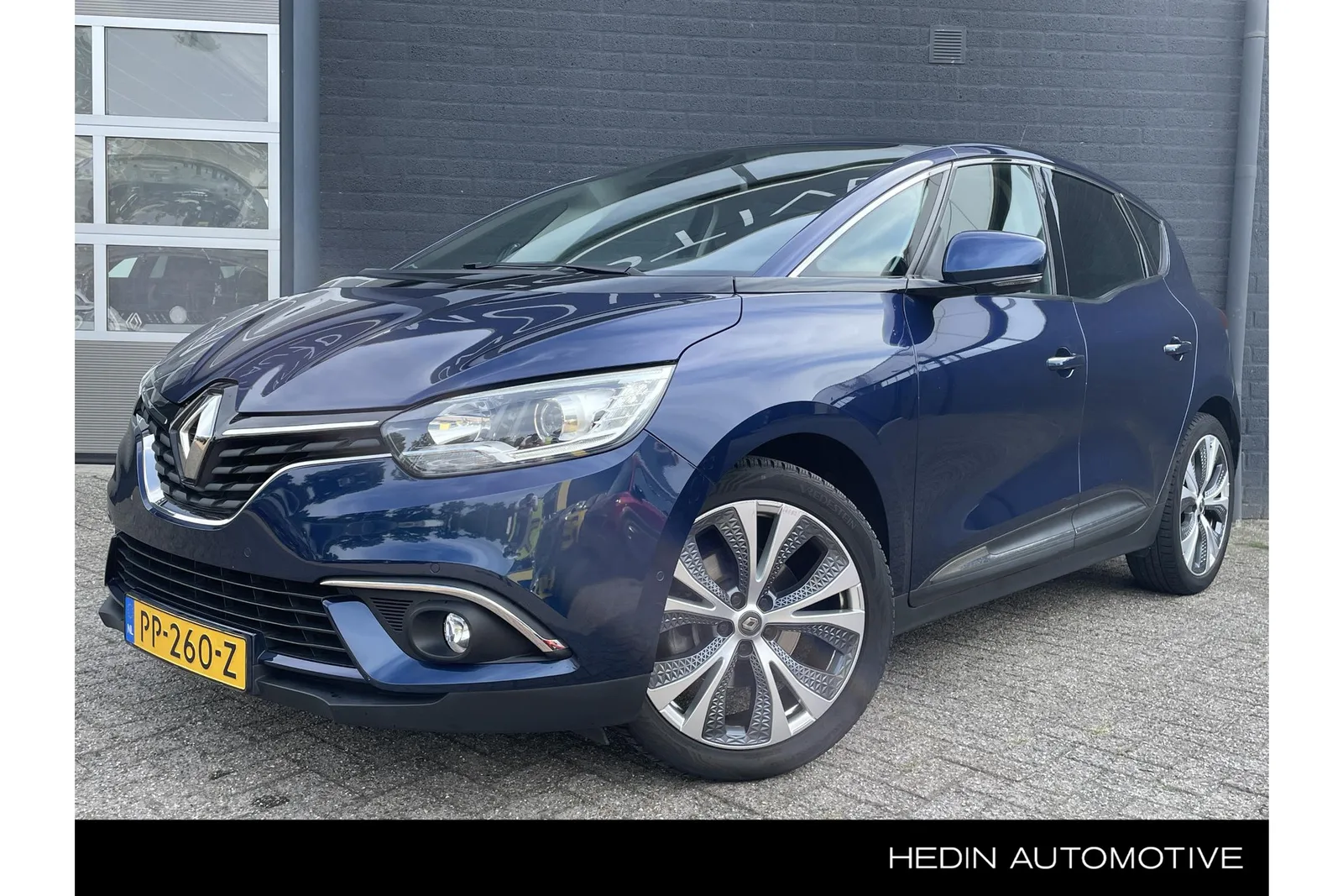 Renault Scénic (2017) — foto 1