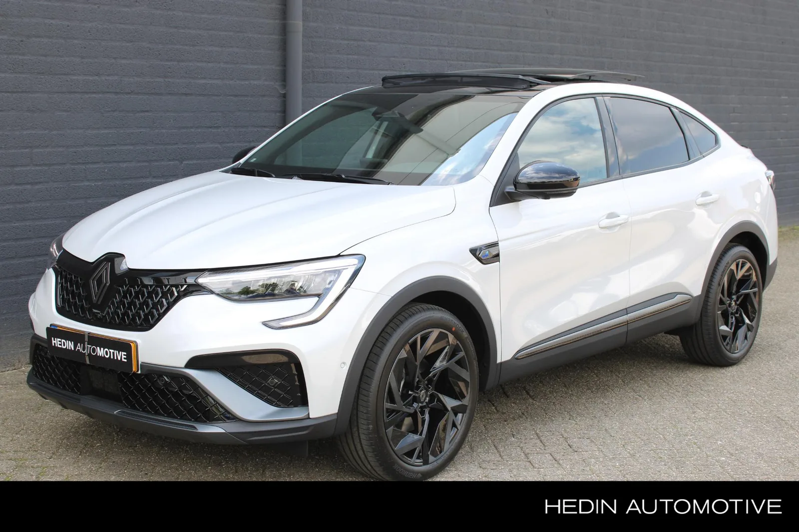 Renault Arkana (2025) — foto 1