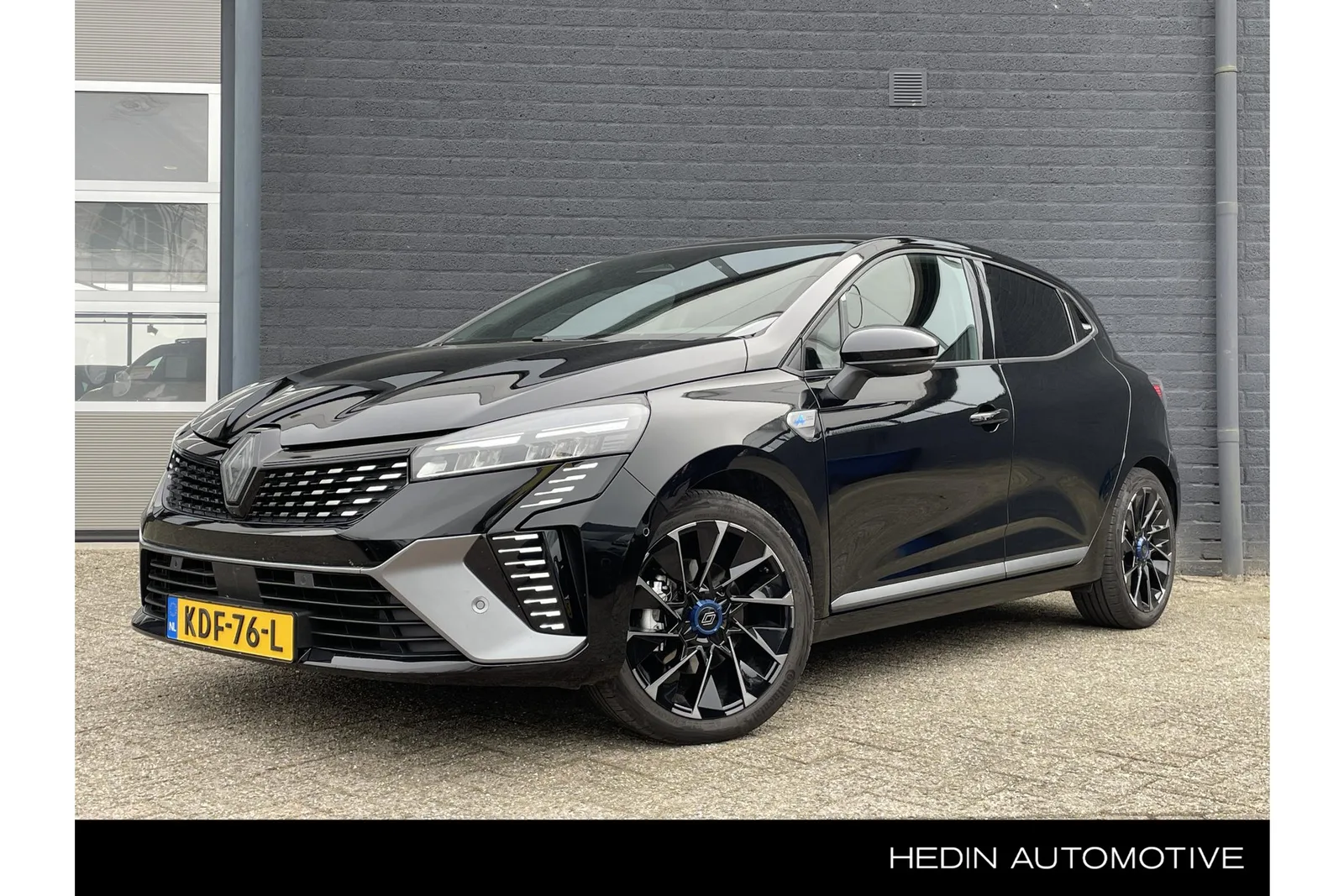 Renault Clio (2025) — foto 1