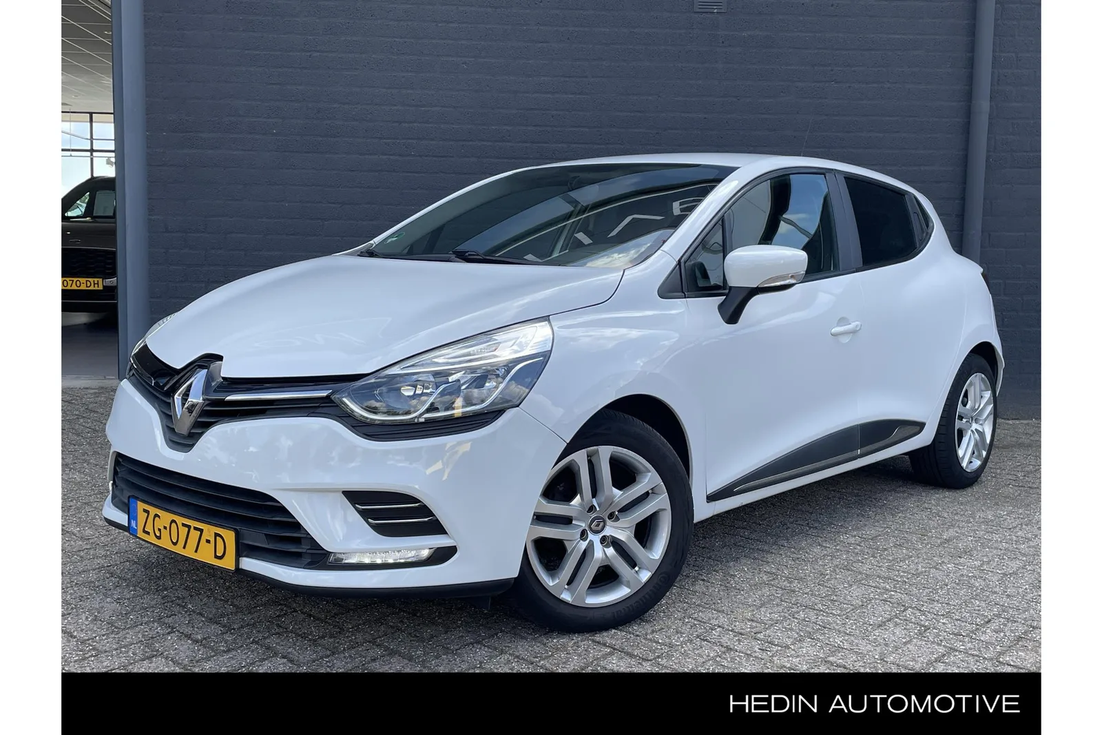 Renault Clio (2019) — foto 1
