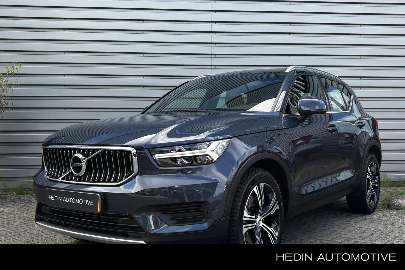 Volvo XC40 (2021) — foto 1