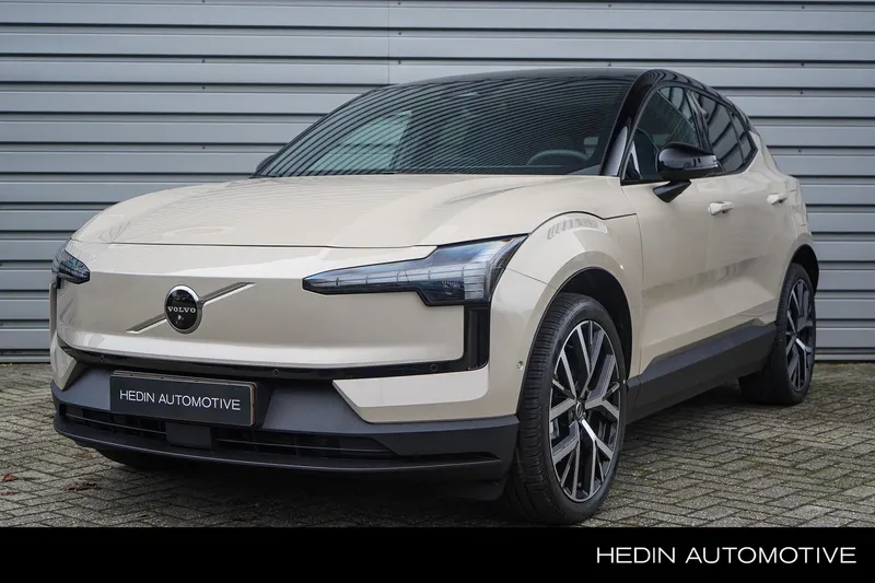 Volvo EX30 (2025)
