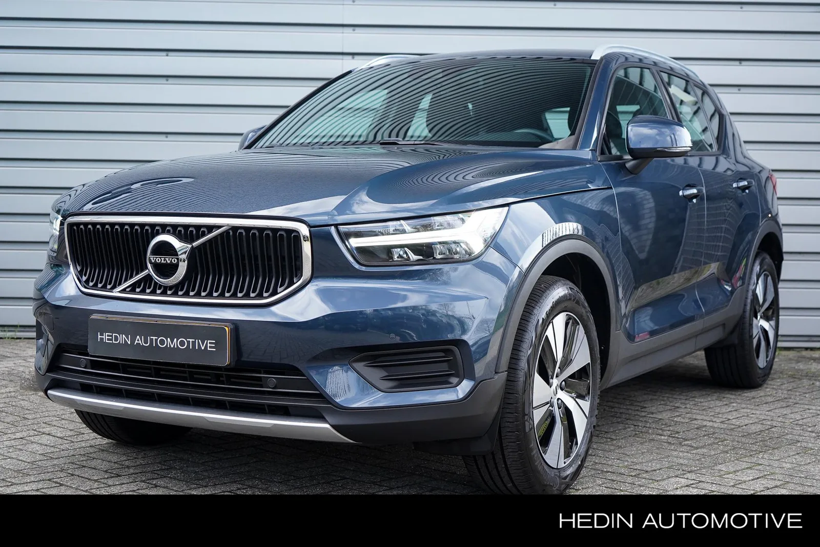 Volvo XC40 (2021) — foto 1