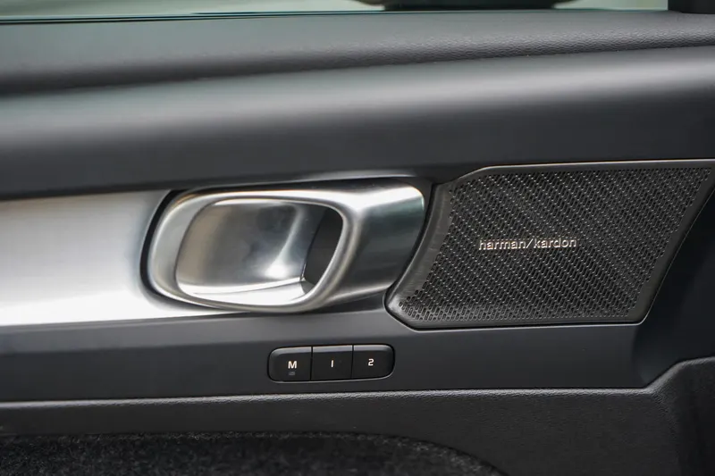 Volvo XC40 (2026)