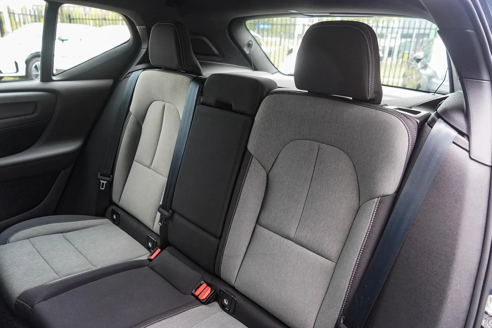 Volvo XC40 (2020) — foto 1