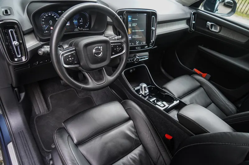 Volvo XC40 (2021)