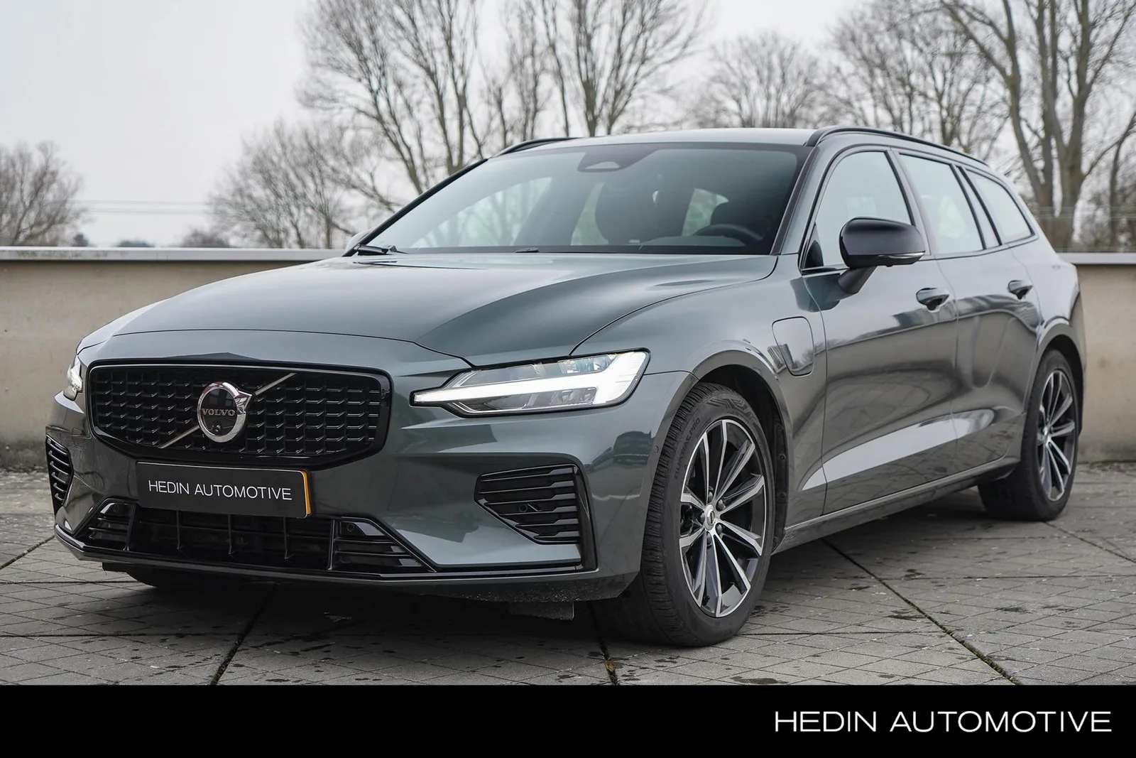 Volvo V60 (2025) — foto 1