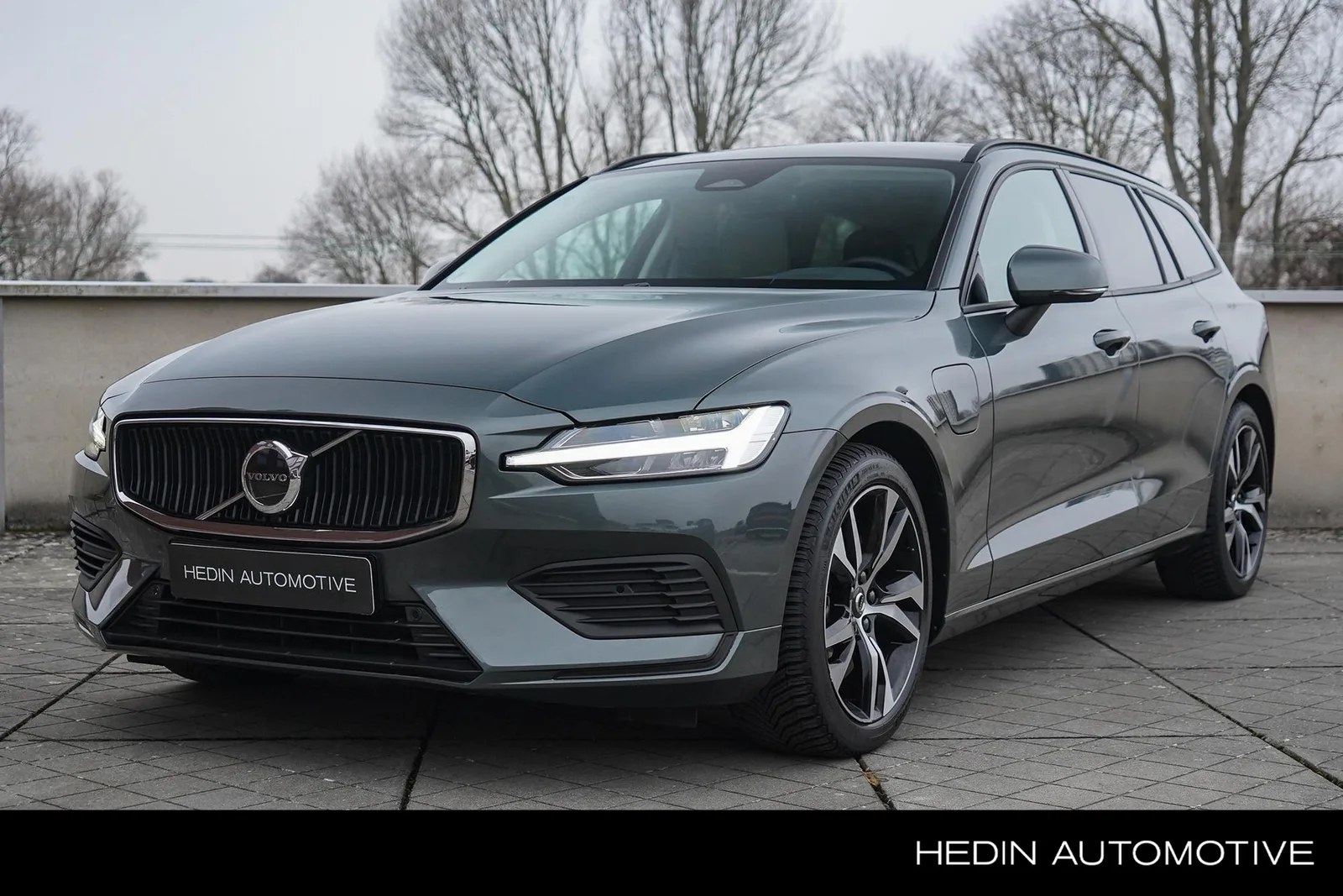 Volvo V60 (2025) — foto 1