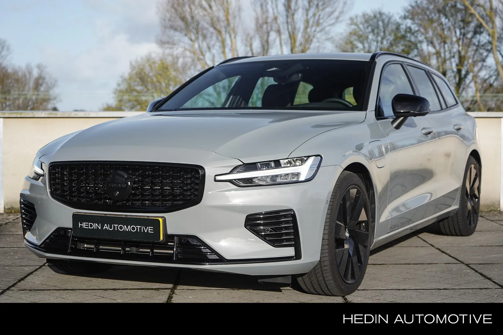 Volvo V60 (2025) — foto 1