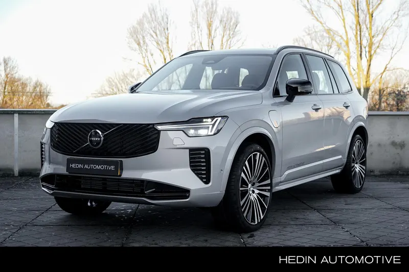 Volvo XC90 (2025)
