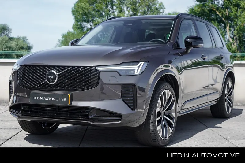 Volvo XC90 (2025)