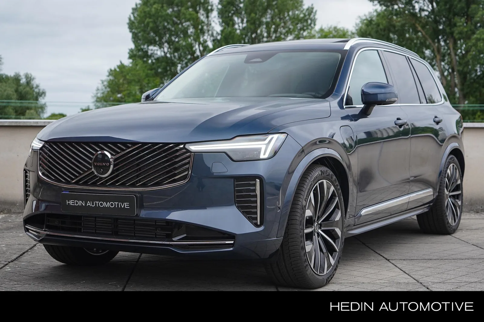 Volvo XC90 (2026) — foto 1