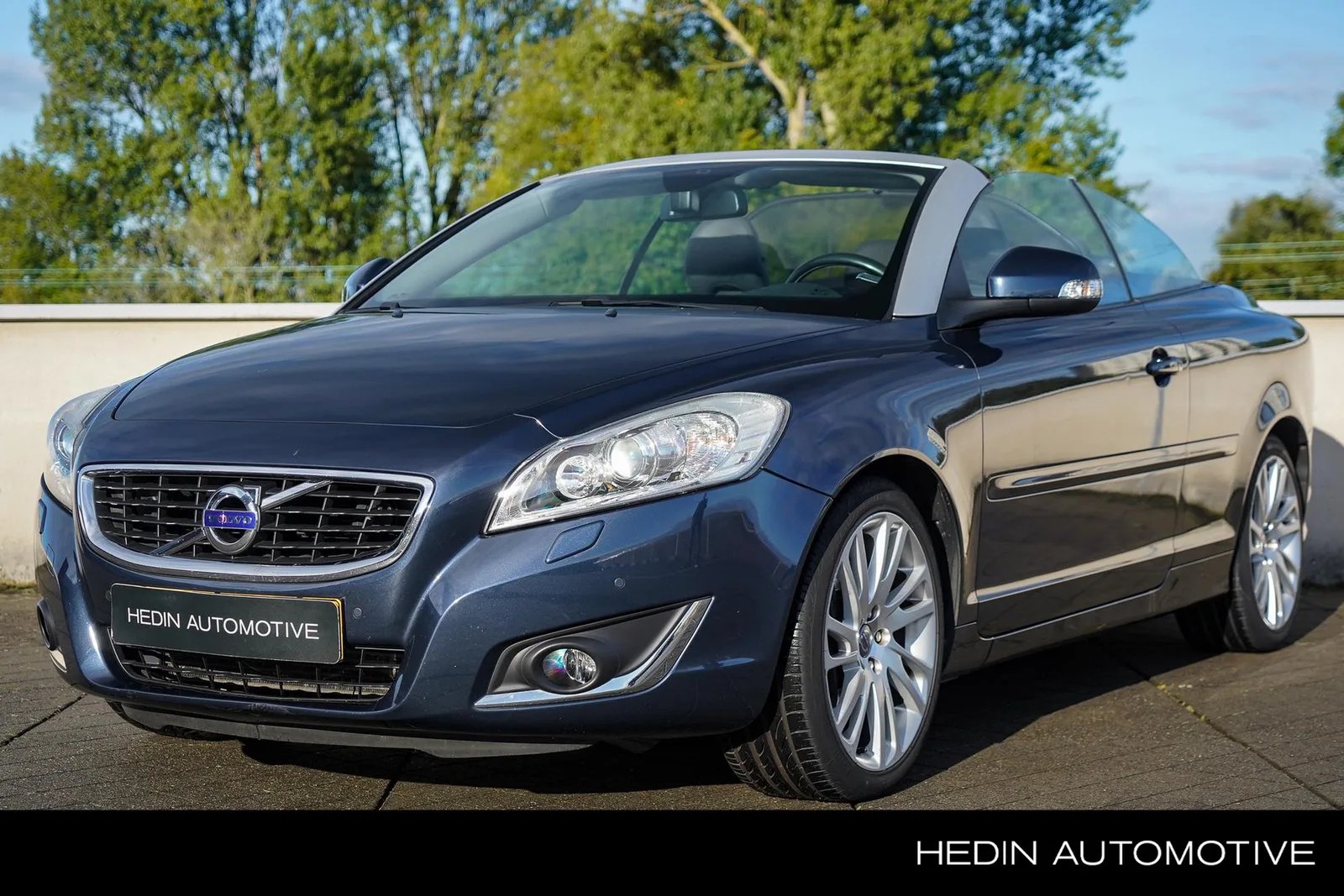 Volvo C70 (2011) — foto 1