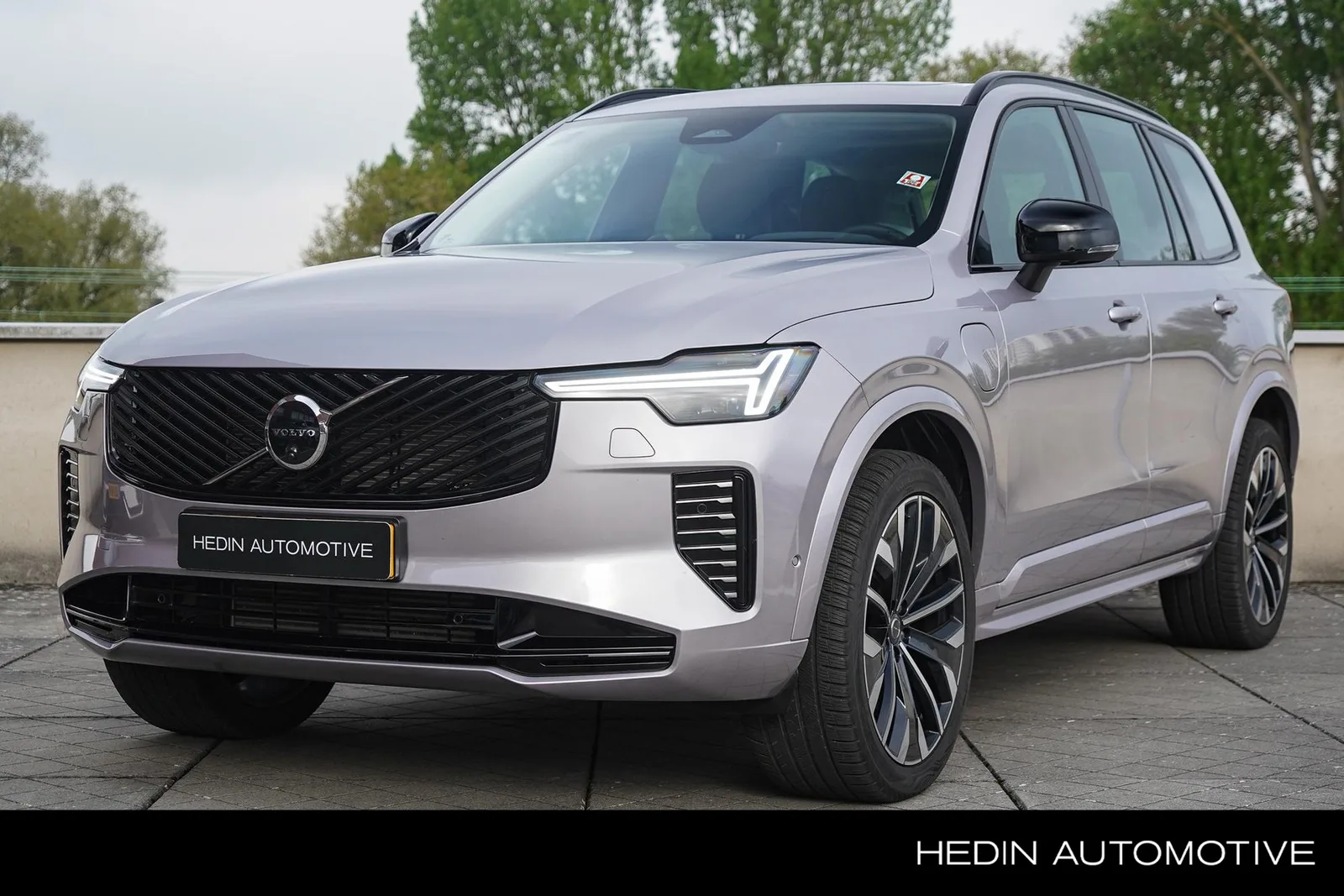 Volvo XC90 (2025) — foto 1