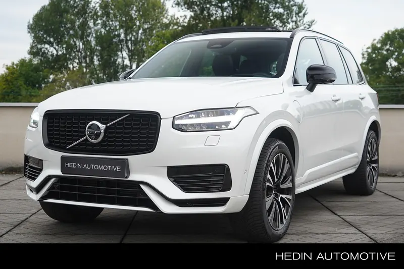 Volvo XC90 (2024)
