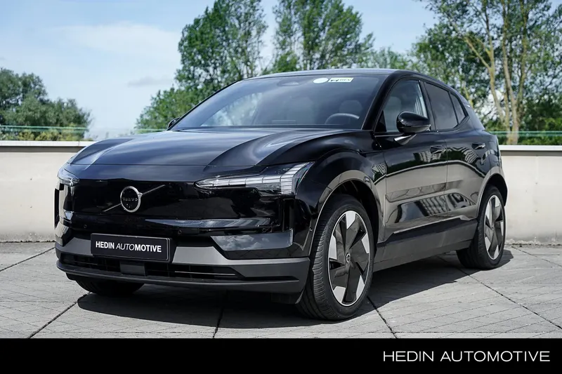 Volvo EX30 (2024)