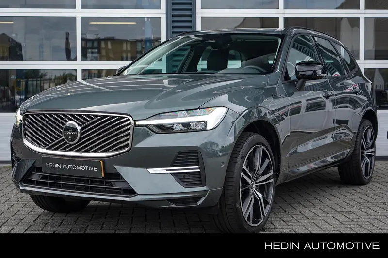 Volvo XC60 (2025)