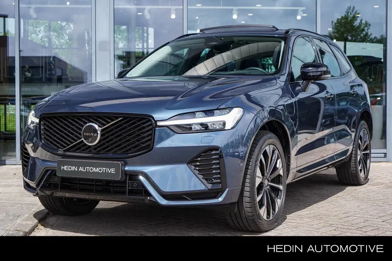 Volvo XC60 (2025)