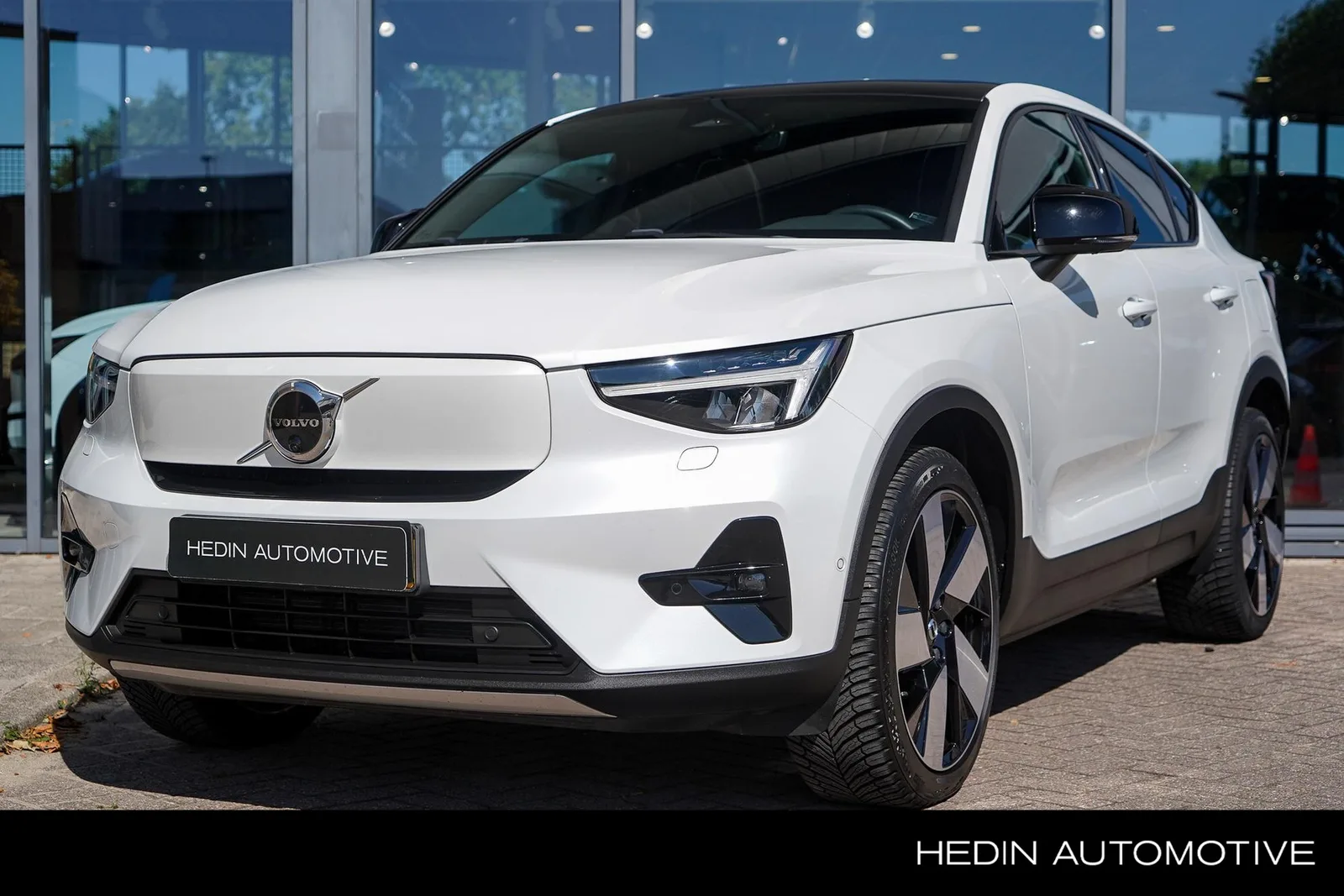Volvo C40 (2023) — foto 1