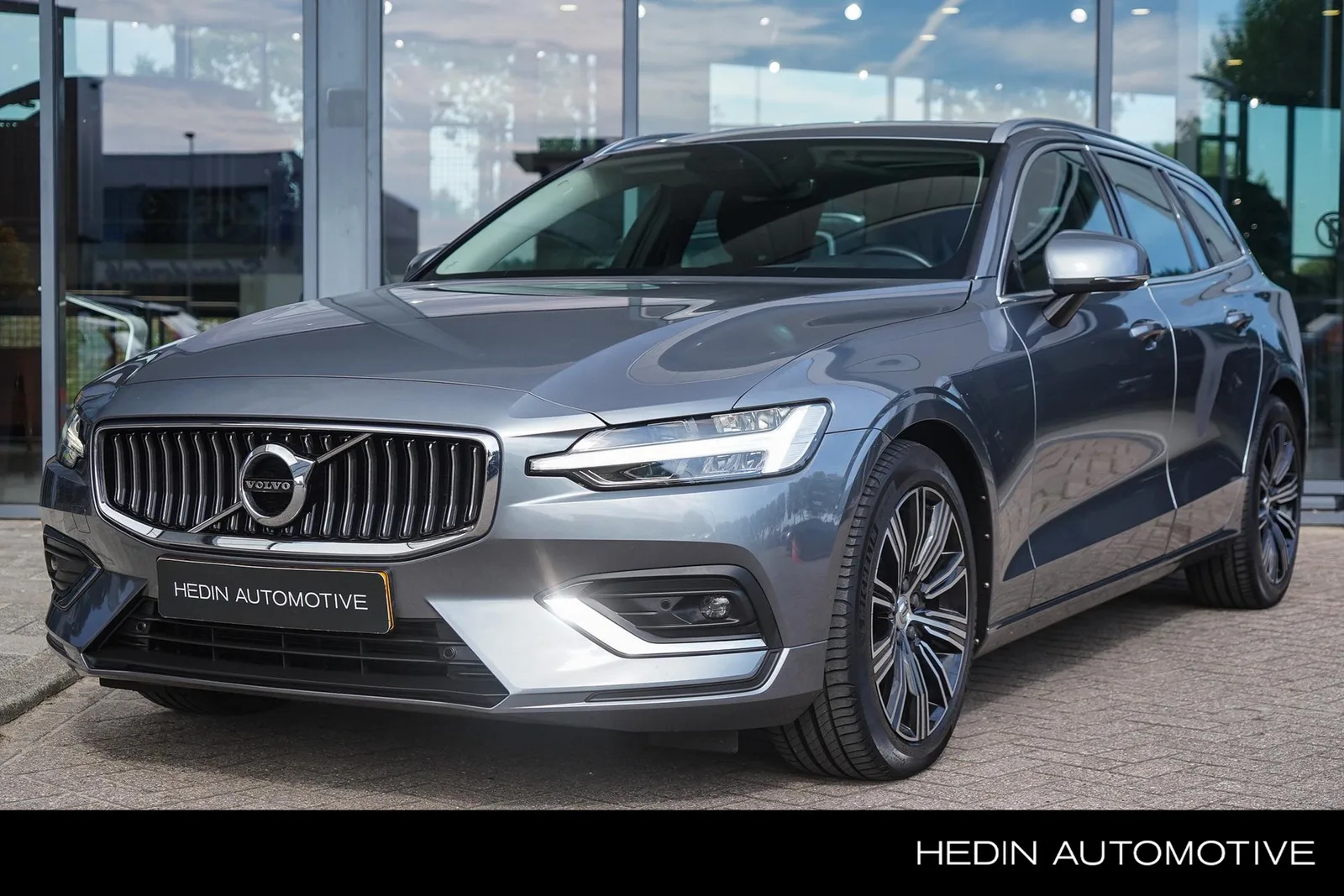 Volvo V60 (2021) — foto 1