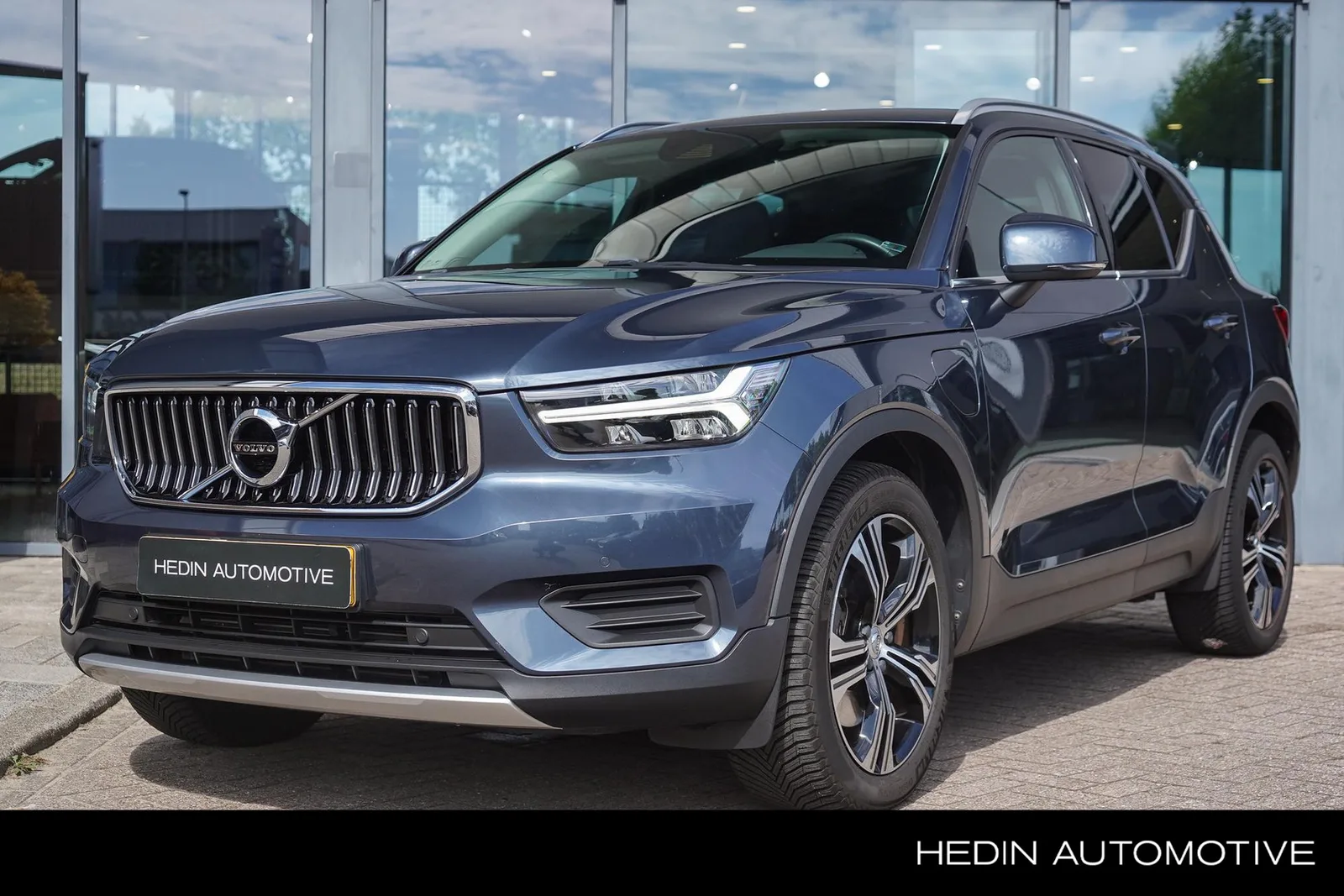 Volvo XC40 (2022) — foto 1